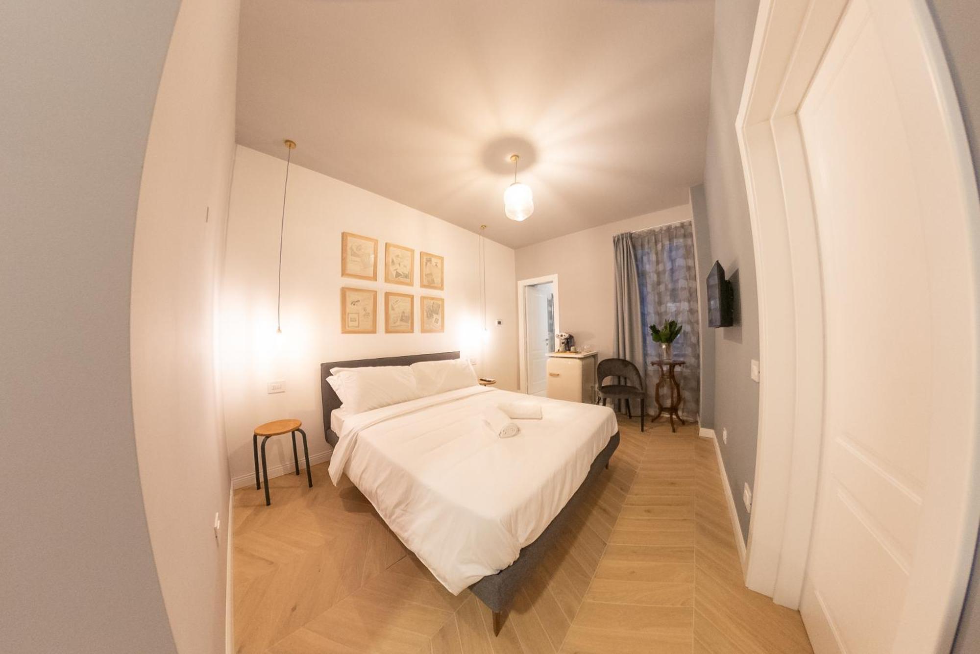 Sophia Boutique Suites ตรีเอสเต ภายนอก รูปภาพ