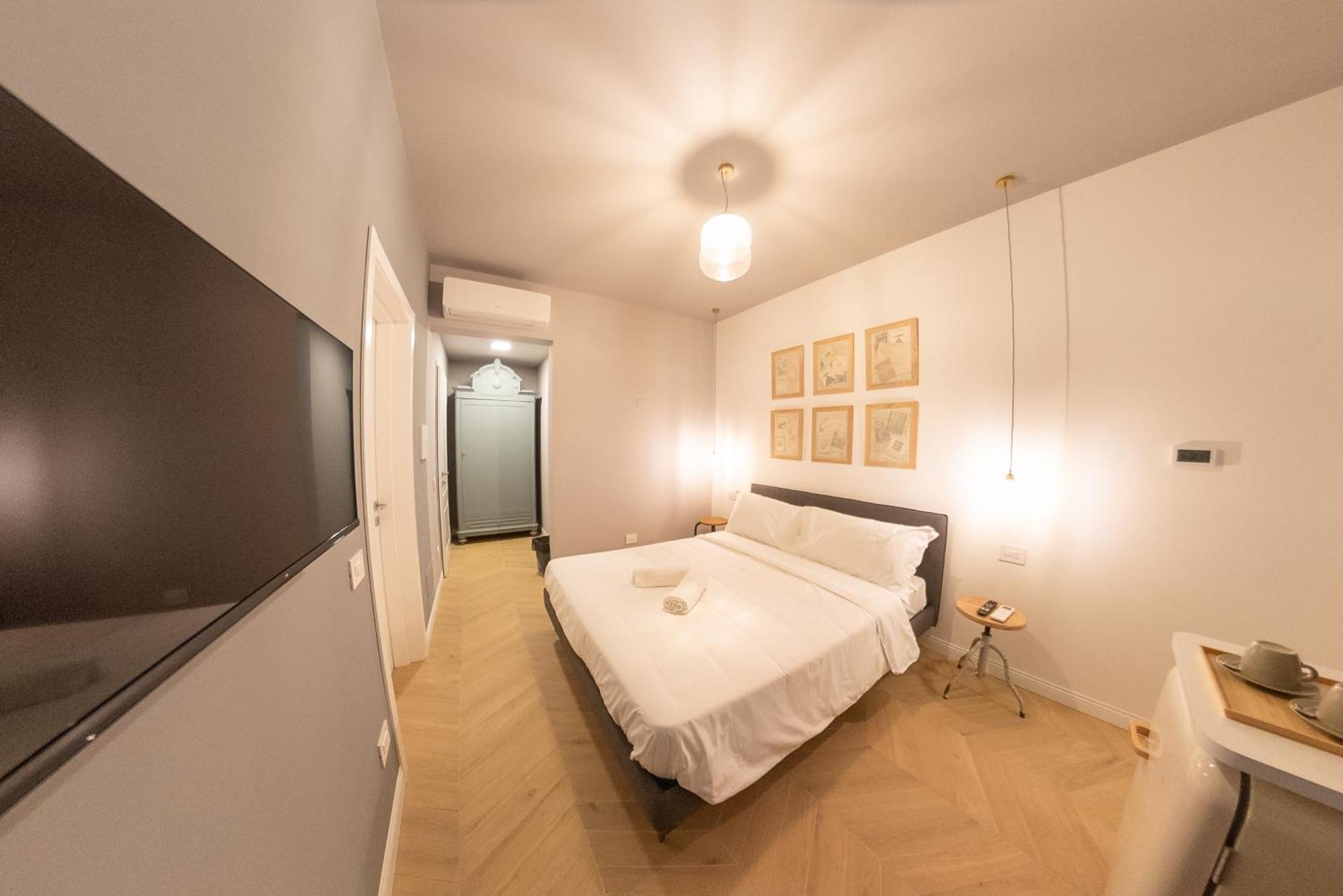 Sophia Boutique Suites ตรีเอสเต ภายนอก รูปภาพ